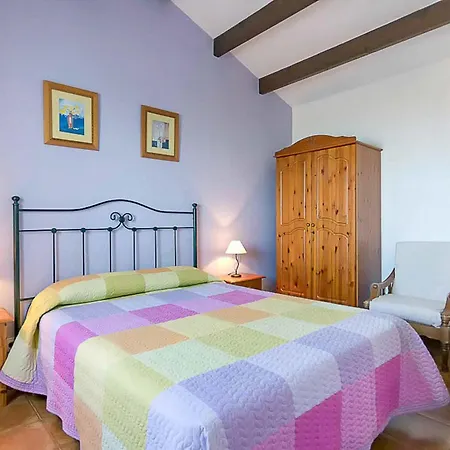 Isla Villa